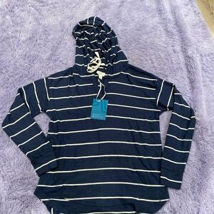 Market & Spruce Hooded Sweater Size Small‎